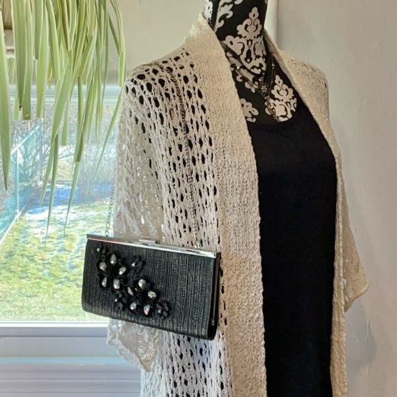 WHBM Floral Ribbon & Bead Embellished Black Clutch Shoulder Bag NWOT - Picture 3 of 13